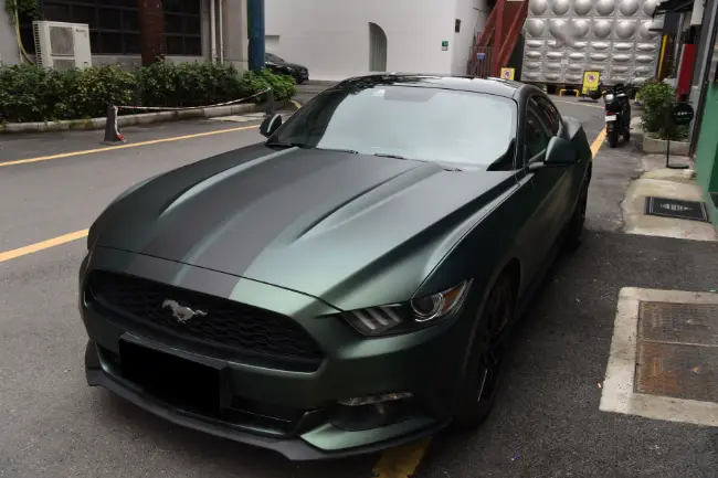 Película de pintura TPU Metal Negro Verdoso Matt