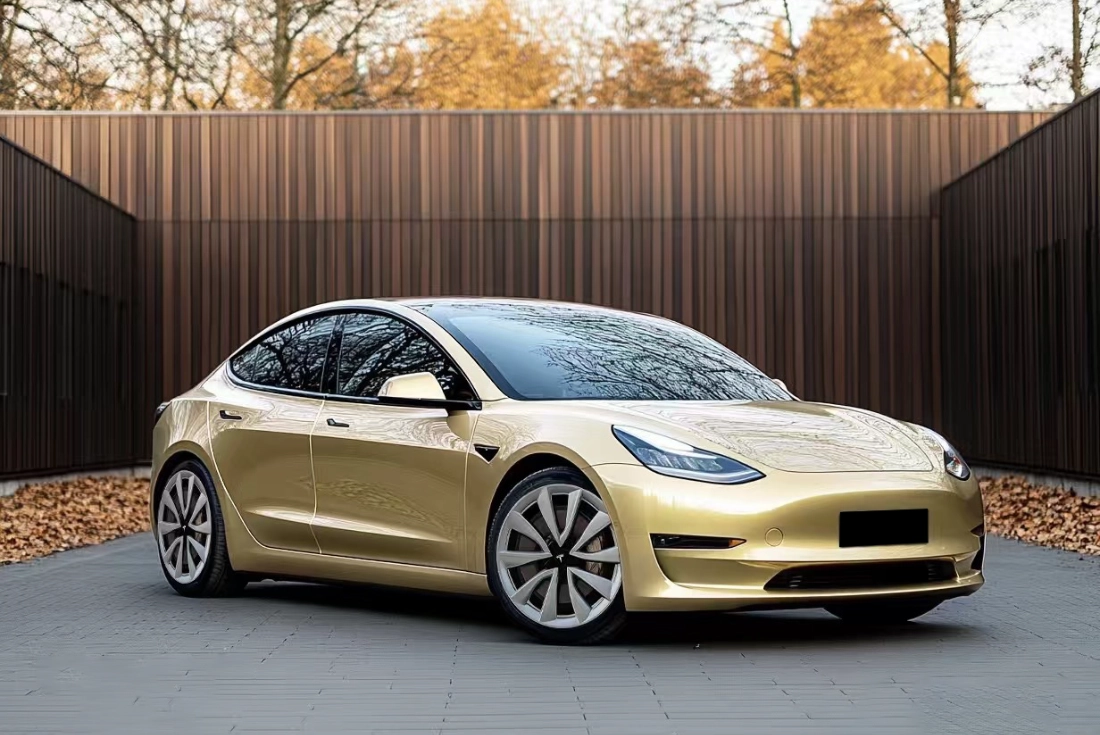 PPF de color dorado de Milán