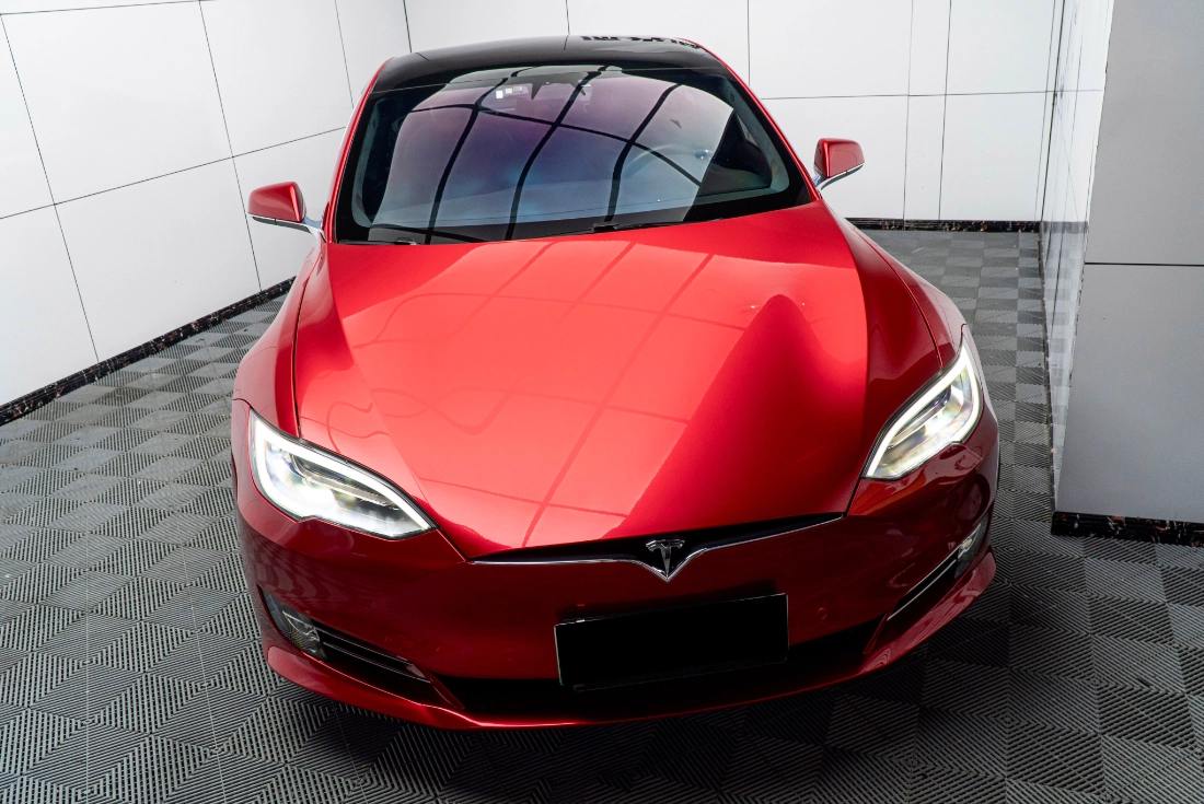 Attractive Red Colored PPF