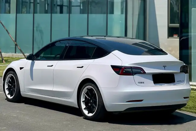 Película de envolvente de coche Auroral White