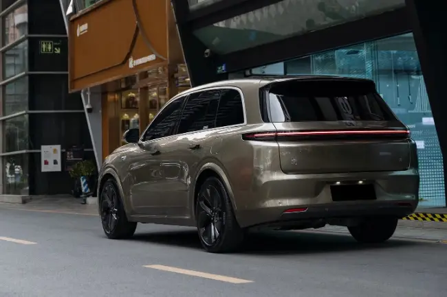 Película protectora de pintura de bronce líquido